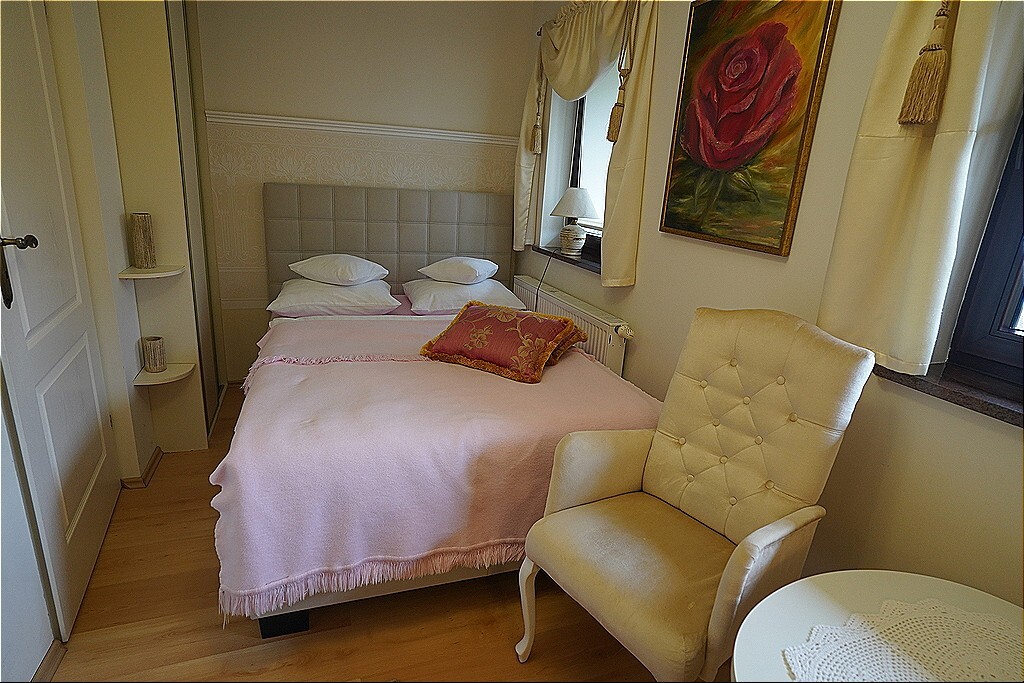 Wolno stojący, 200 m2, Wisełka  (19)