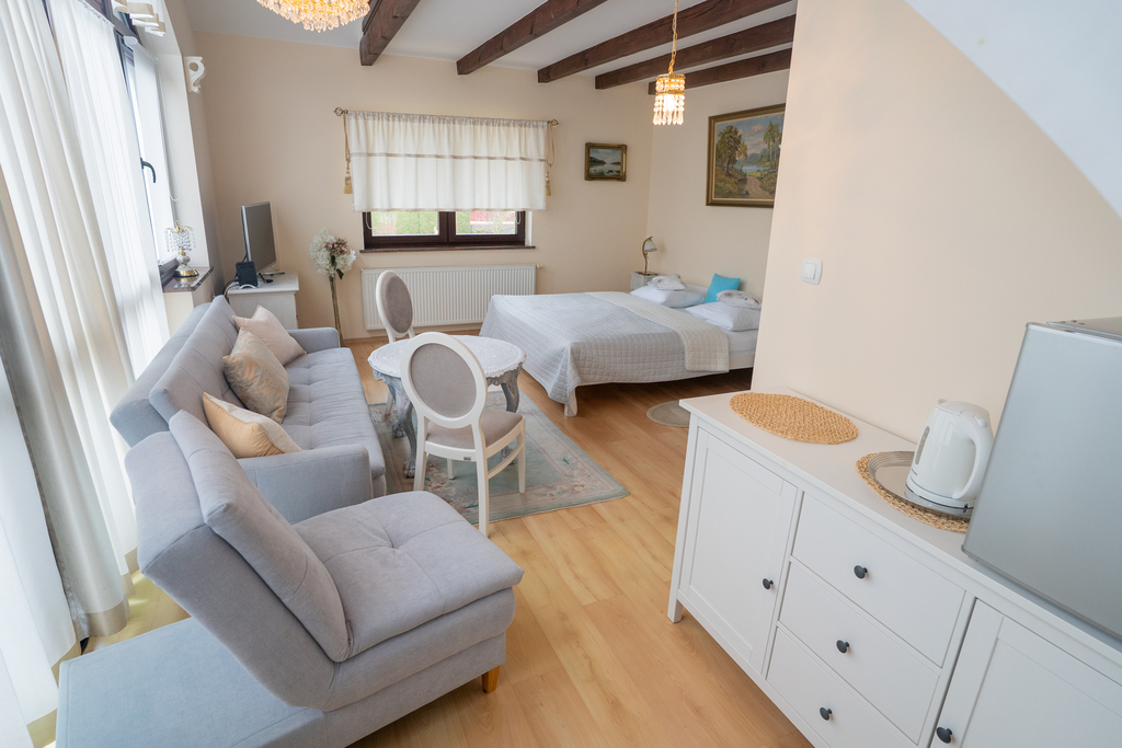 Wolno stojący, 200 m2, Wisełka  (6)