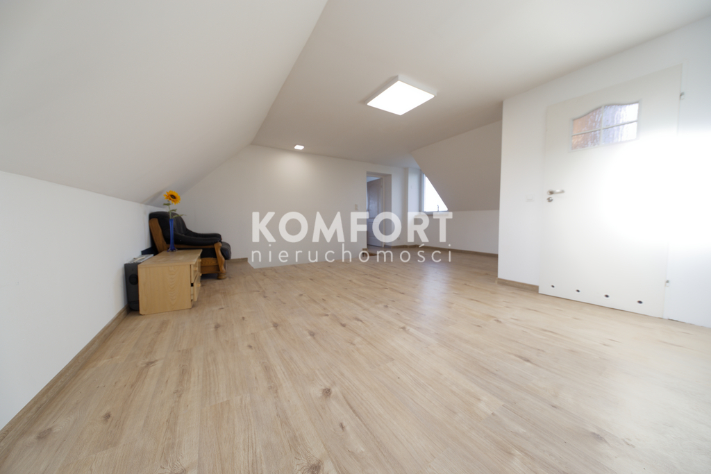 DOM Z DUŻĄ DZIAŁKĄ 3.000 M2 W DOBREJ SZCZECIŃSKIEJ (11)