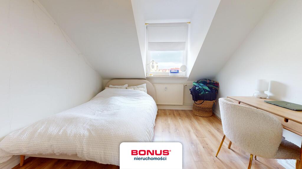 Mieszkanie 109 m2 4 pokoje 3 garderoby, balkon (7)