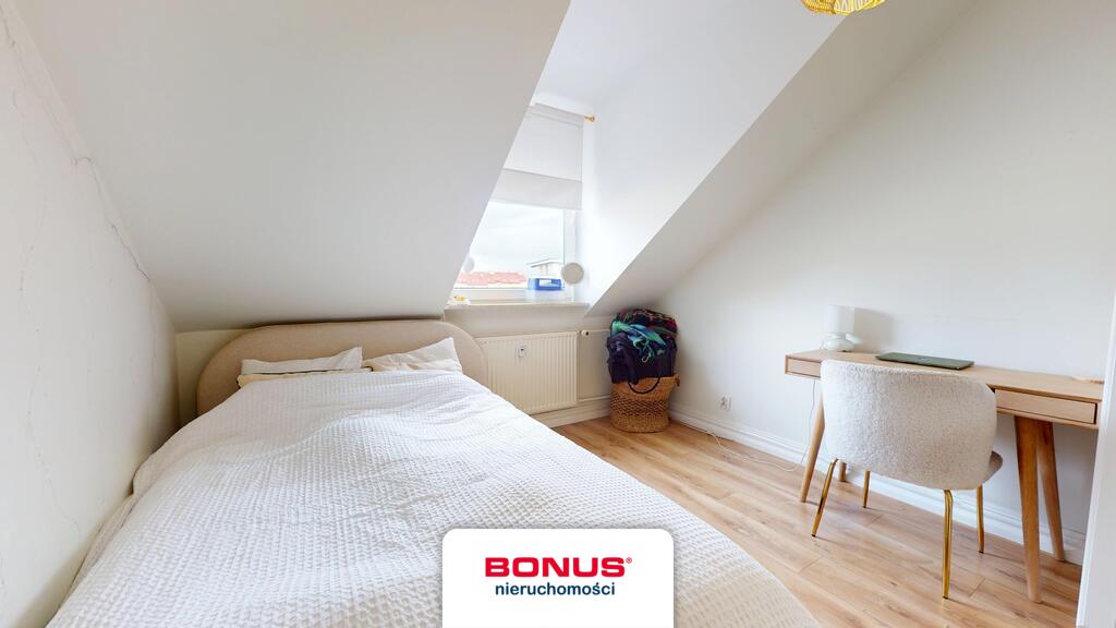 Mieszkanie 109 m2 4 pokoje 3 garderoby, balkon (8)