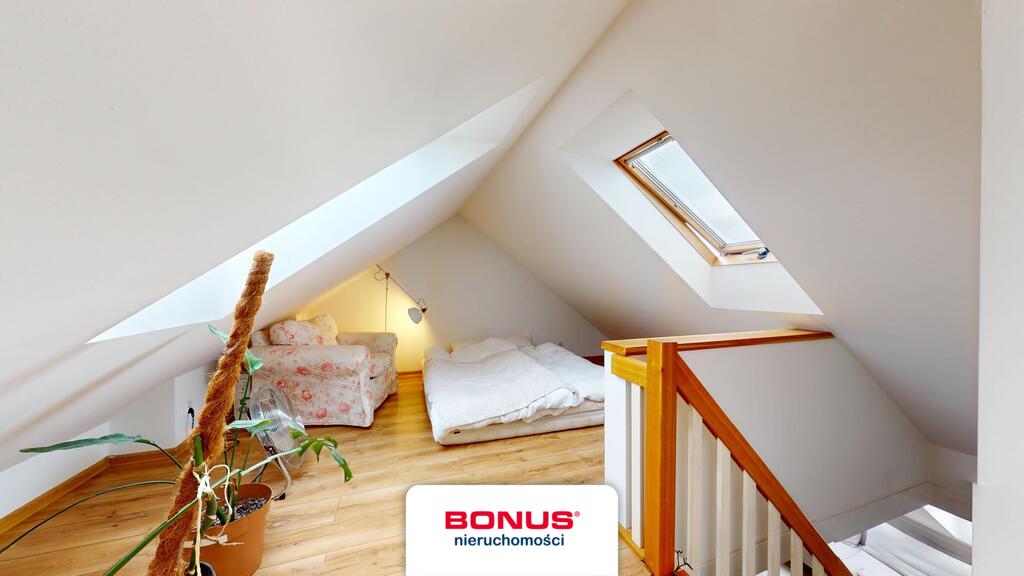 Mieszkanie 109 m2 4 pokoje 3 garderoby, balkon (9)