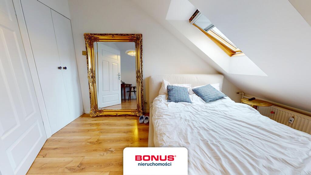 Mieszkanie 109 m2 4 pokoje 3 garderoby, balkon (25)