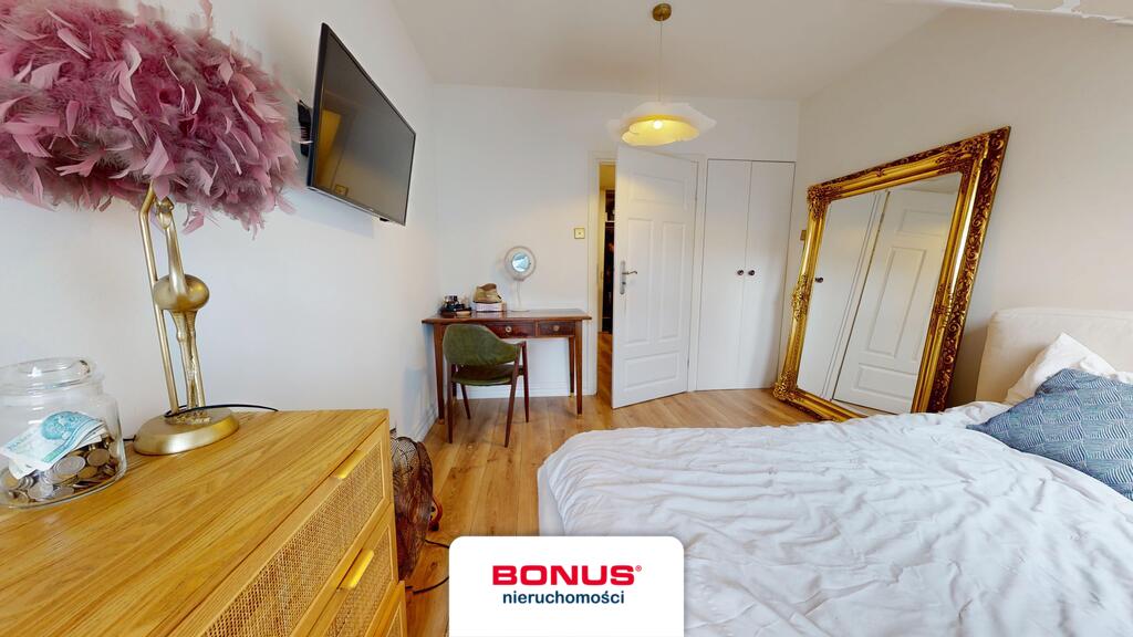 Mieszkanie 109 m2 4 pokoje 3 garderoby, balkon (26)