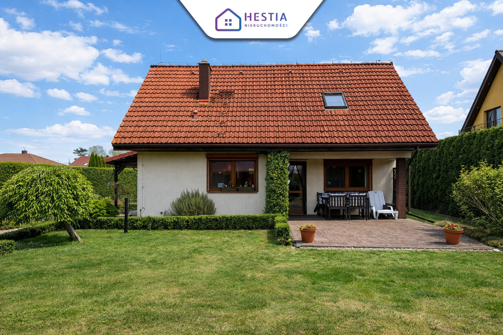 Urokliwy Dom z Garażem wolnostojącym (1)