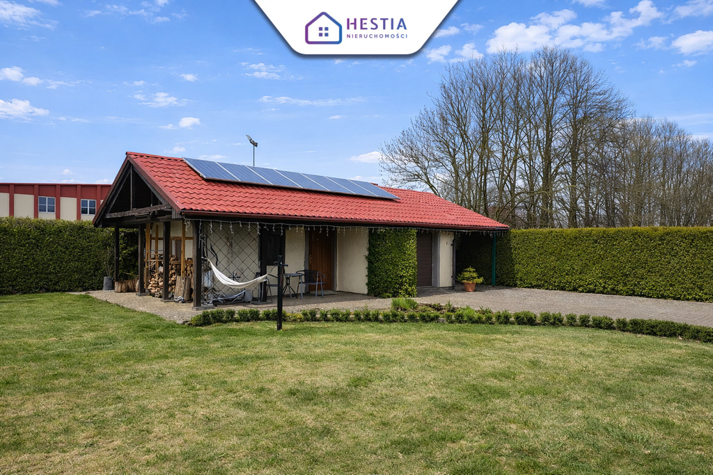 Urokliwy Dom z Garażem wolnostojącym (2)