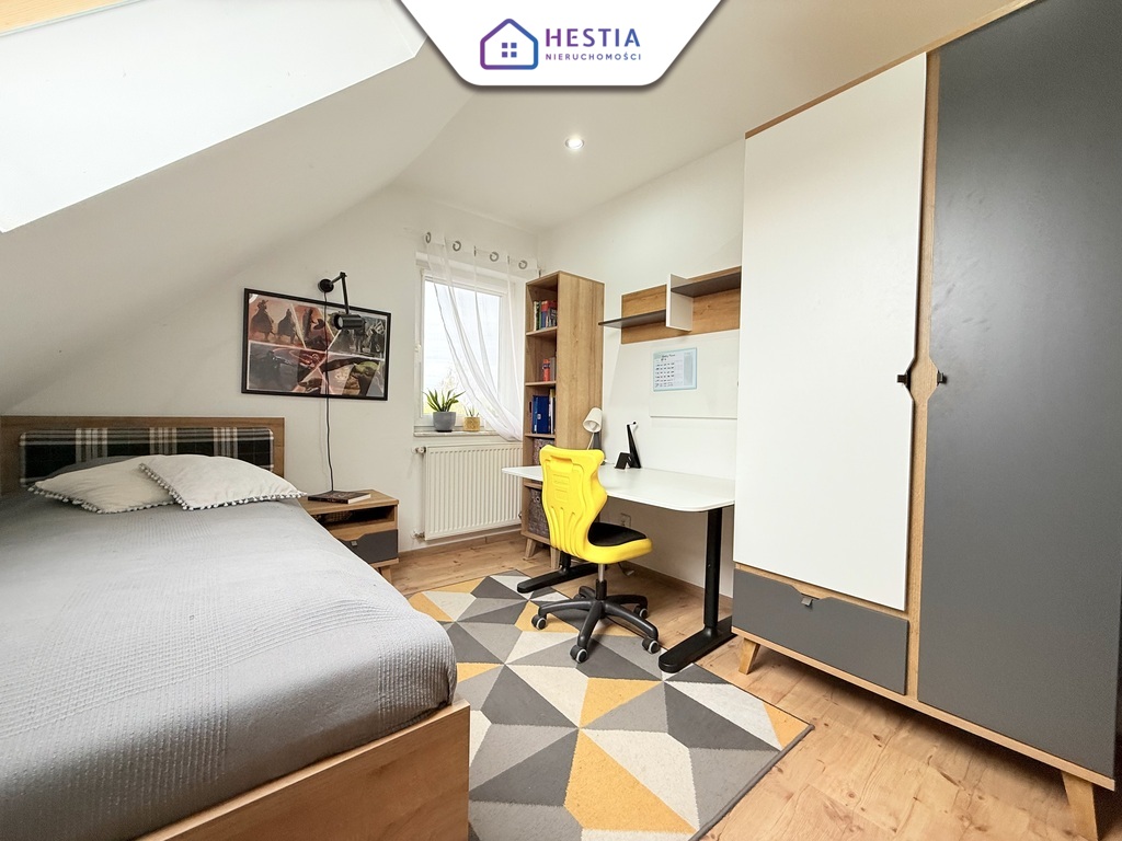 Urokliwy Dom z Garażem wolnostojącym (13)