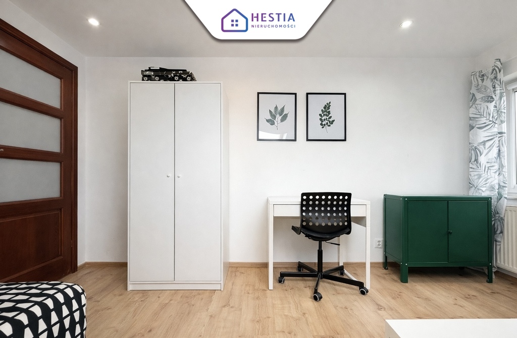 Urokliwy Dom z Garażem wolnostojącym (15)