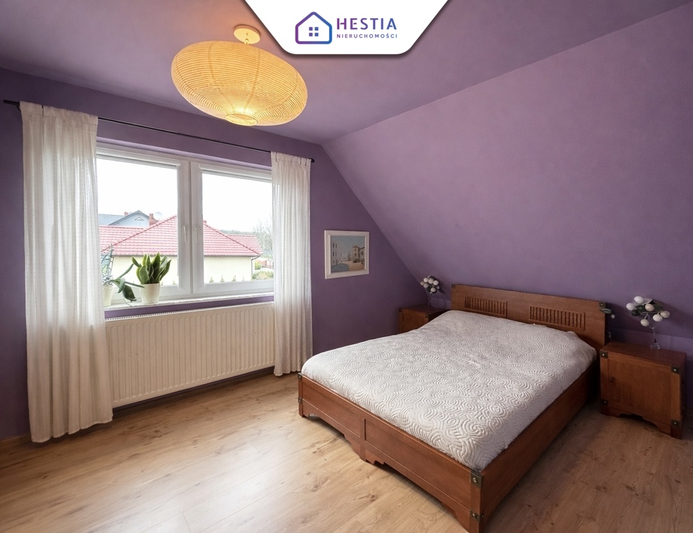 Urokliwy Dom z Garażem wolnostojącym (17)