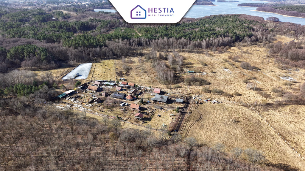 Działki siedliskowe z zabudowaniami (8)