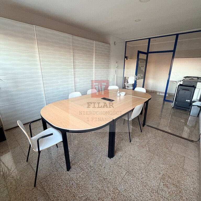 Obiekt -1 ha działki(2400m2 magazyny+770m2 biur) (9)