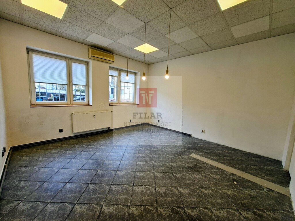 Lokal, 32 m2, parter, Bezrzecze  (3)