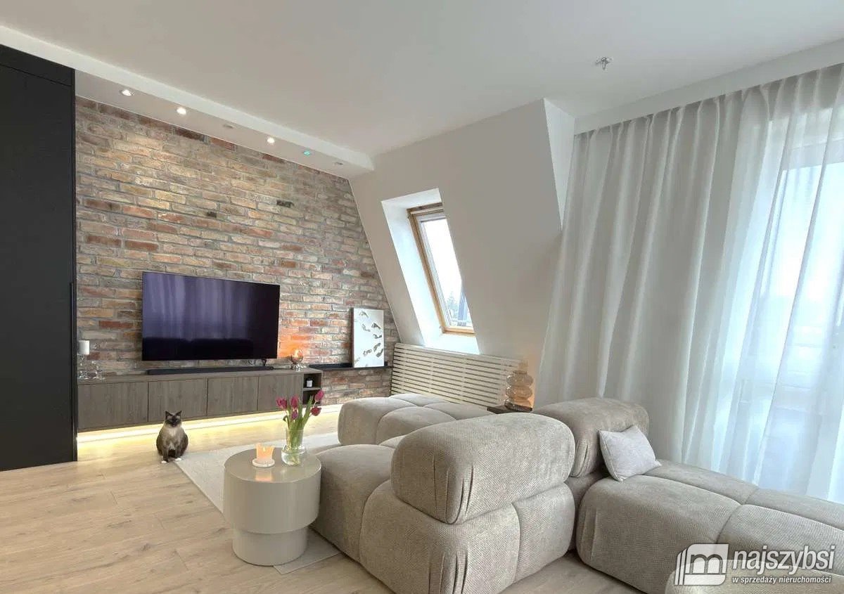 Szczecin - Komfortowe dwupoziomowe mieszkanie (2)