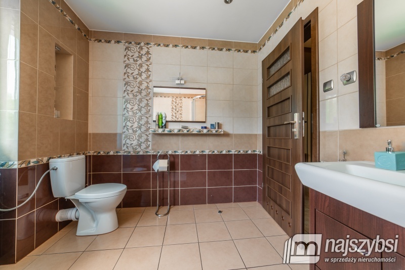 Połczyn Zdrój- okolica dom z dużą działką (18)