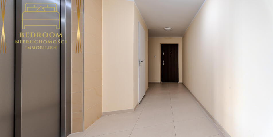 Apartament z widokiem na port, duży taras, do wykończenia VAT 8% (10)