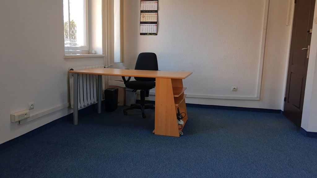 Lokal w wyjątkowym miejscu (2)