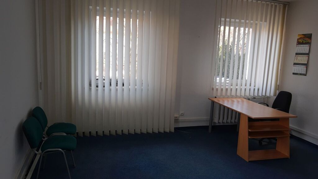 Lokal w wyjątkowym miejscu (3)