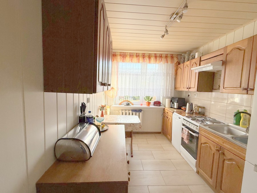 Mieszkanie 3 pokojowe z balkonem. (8)