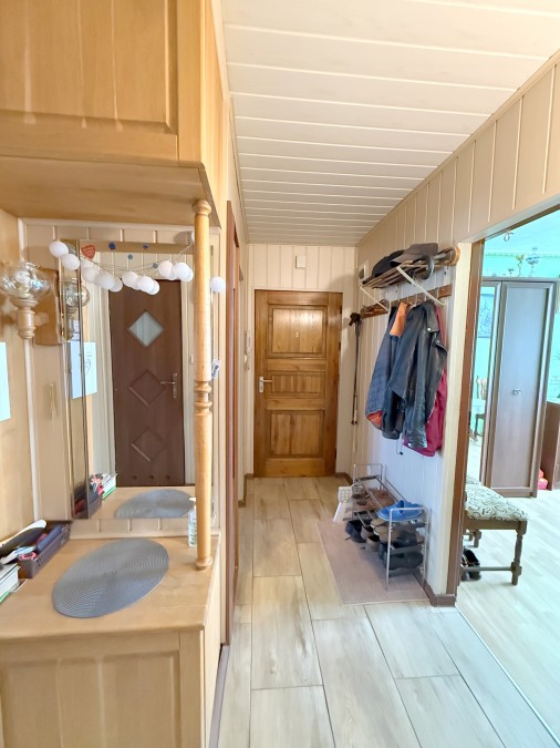 Mieszkanie 3 pokojowe z balkonem. (12)