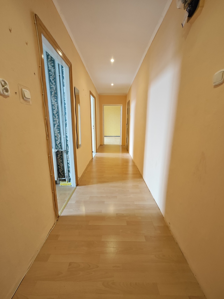 Wały Chrobrego, 2-3 pokoje, 68m2, I piętro !!! (18)