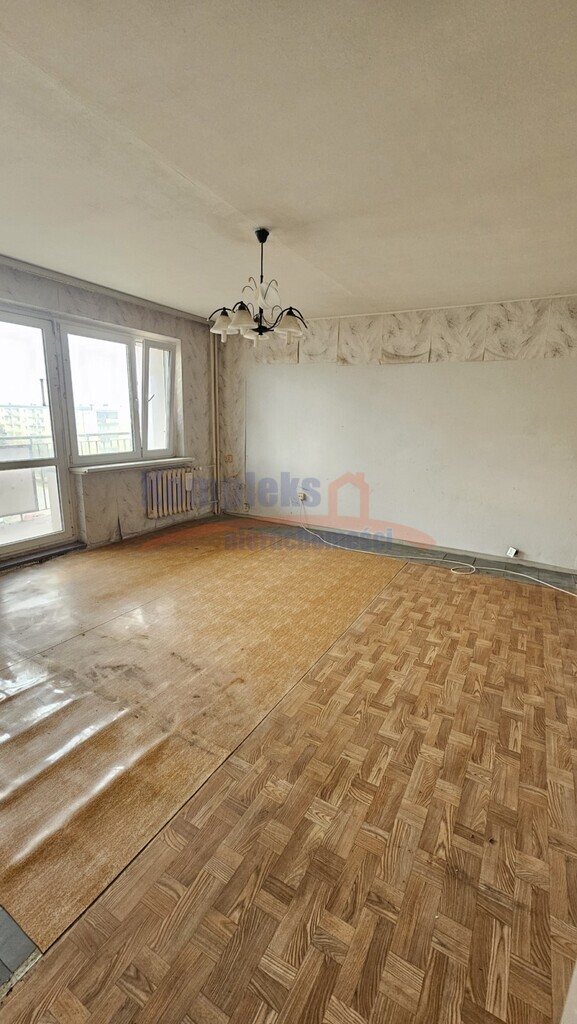 2 pokoje do remontu i własnej aranżacji (4)