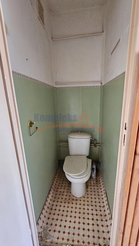 2 pokoje do remontu i własnej aranżacji (6)