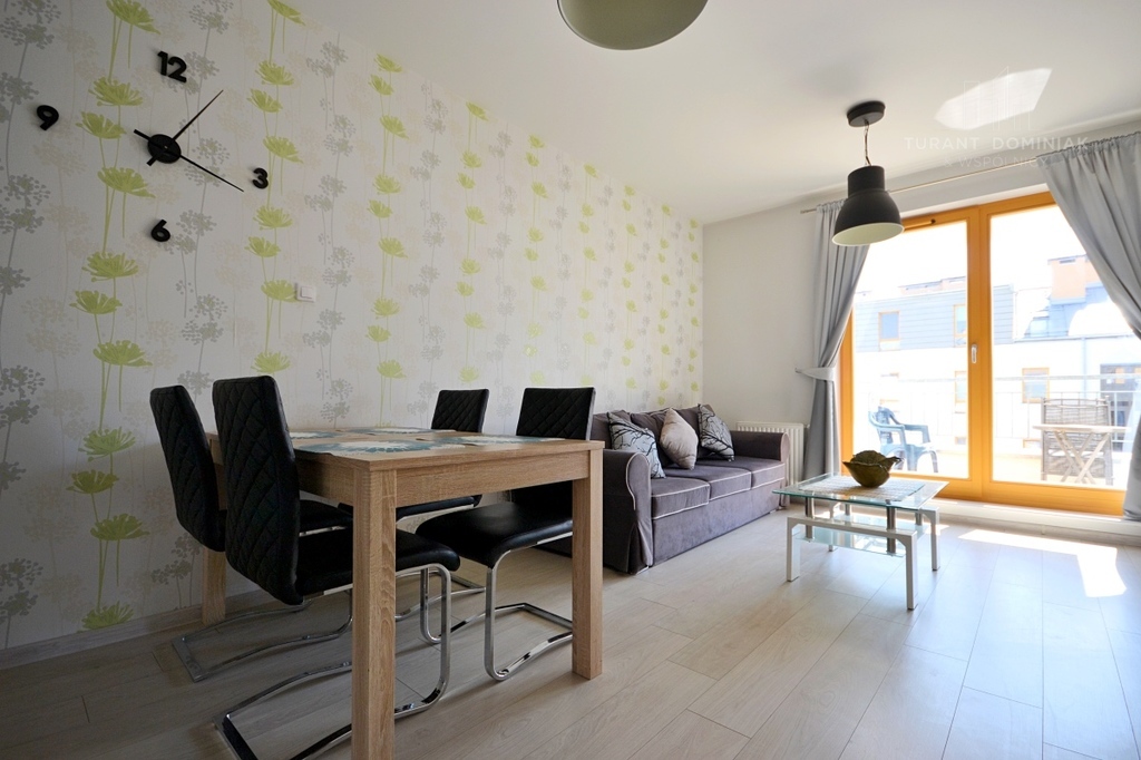 Trzypokojowy, słoneczny apartament z garażem (3)