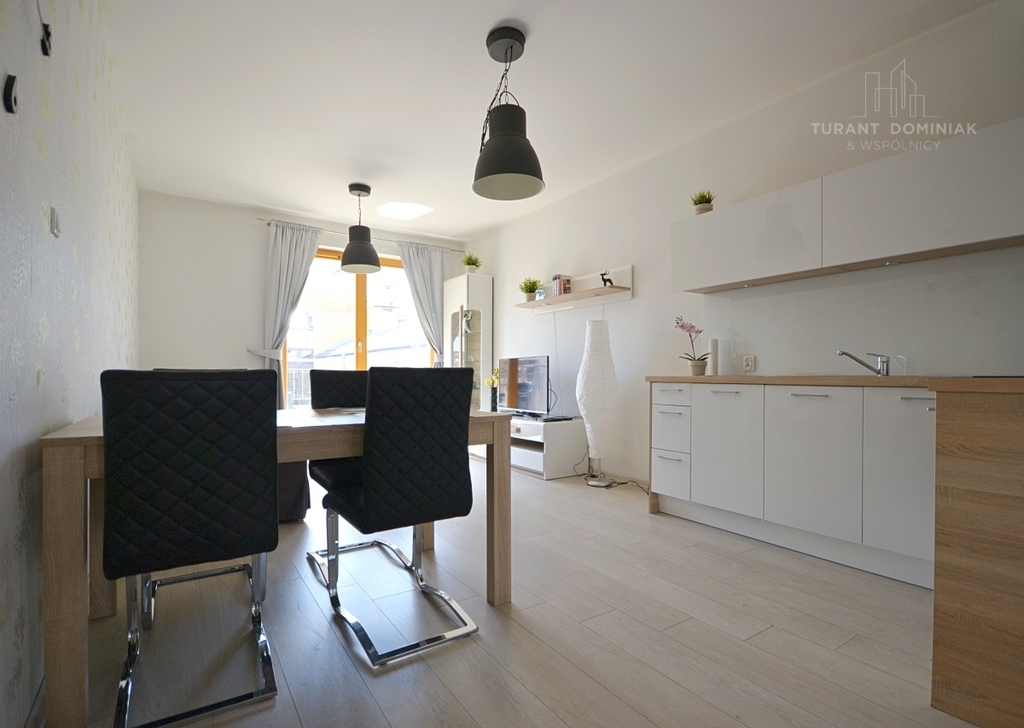 Trzypokojowy, słoneczny apartament z garażem (2)