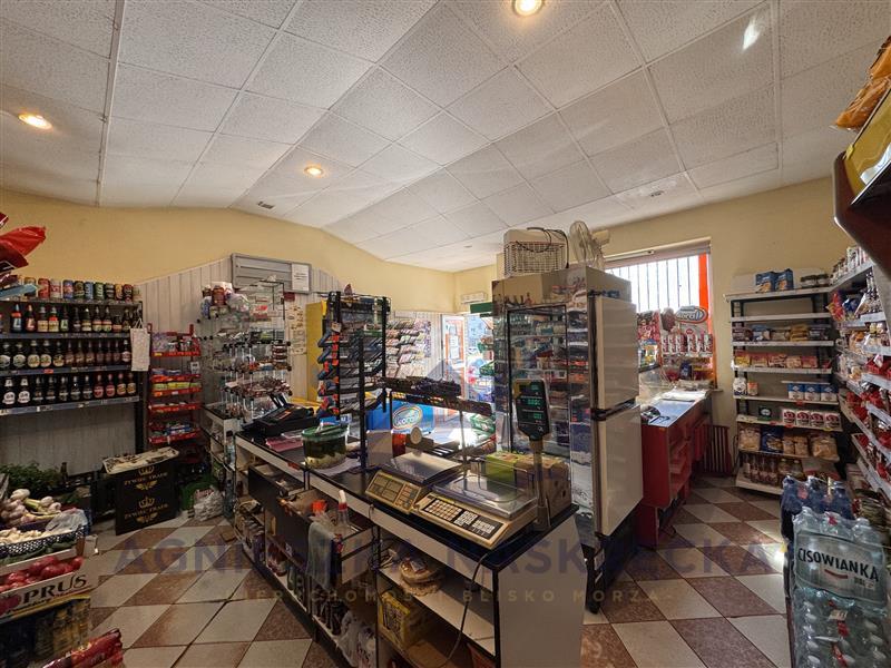 LOKAL UŻYTOWY na parterze o pow. 41,20 ul. Bosmańs (5)