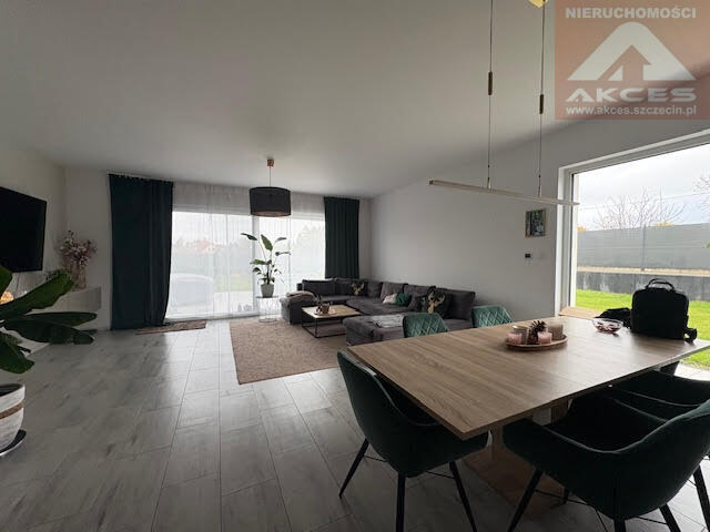 Segment skrajny, 126 m2, Dobra  (2)