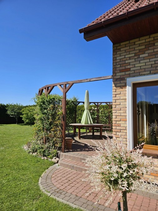 KLIMATYCZNY DOM  W POBLIŻU J.MIEDWIE (13)