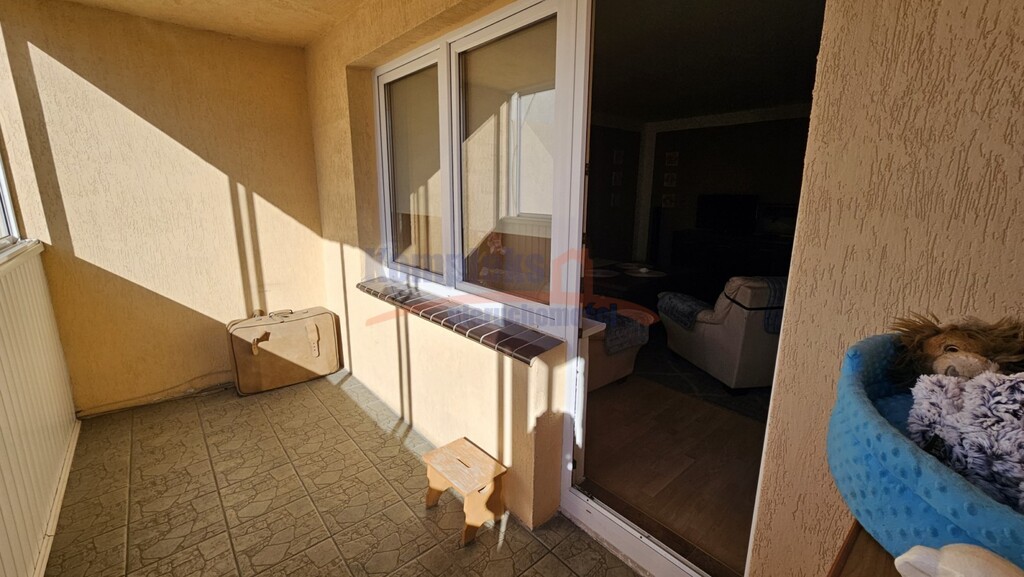 3 śliczne pokoje z balkonem czeka na najemcę :-) (2)