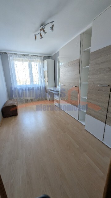 3 śliczne pokoje z balkonem czeka na najemcę :-) (8)