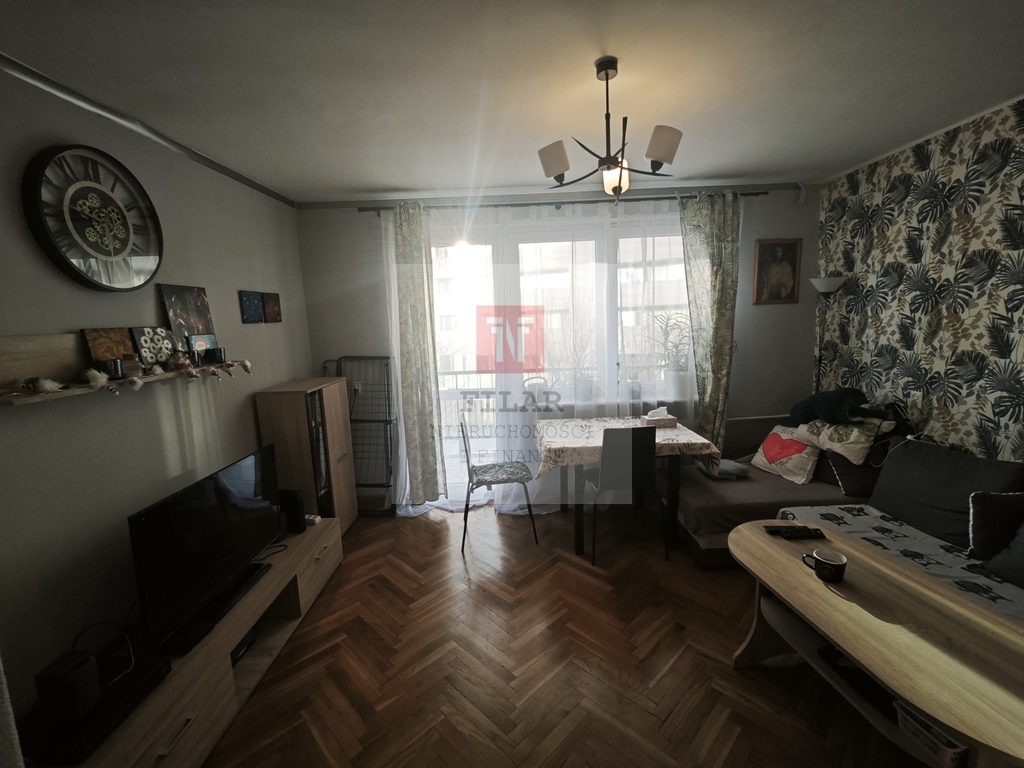 Centrum, słoneczne, 3-pokojowe mieszkanie + balkon (12)