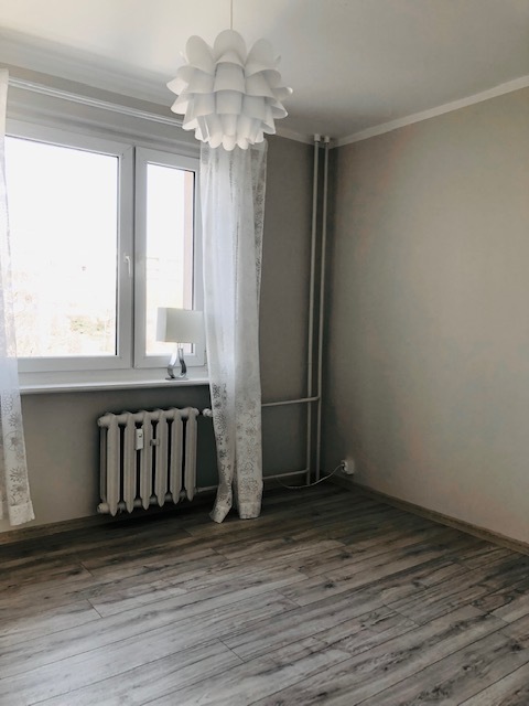 mieszkanie na ul.Thugutta po generalny remoncie (4)