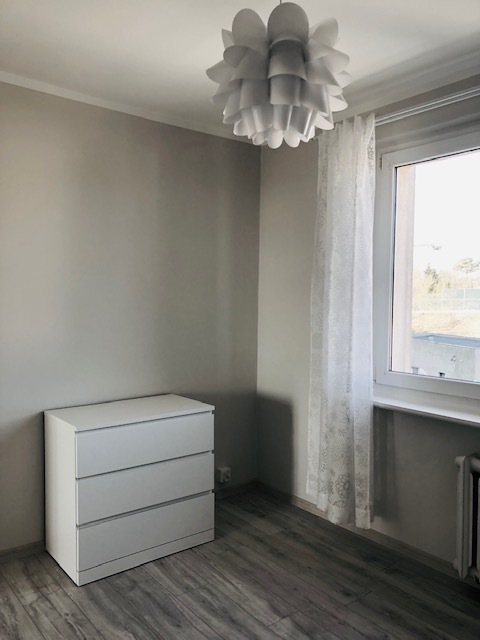 mieszkanie na ul.Thugutta po generalny remoncie (7)