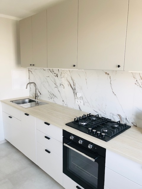 mieszkanie na ul.Thugutta po generalny remoncie (14)