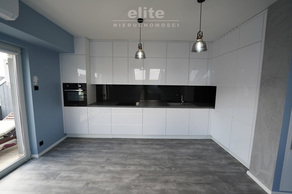 Os. Bursztynowe Warzymice 2pok. z balkonem 440tys. (2)