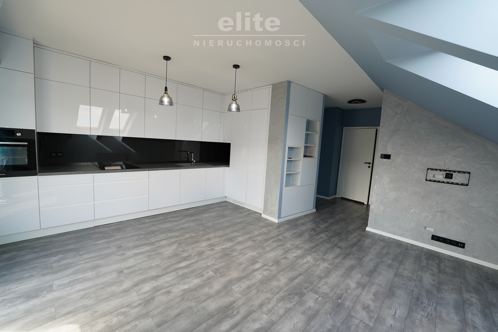 Os. Bursztynowe Warzymice 2pok. z balkonem 440tys. (1)