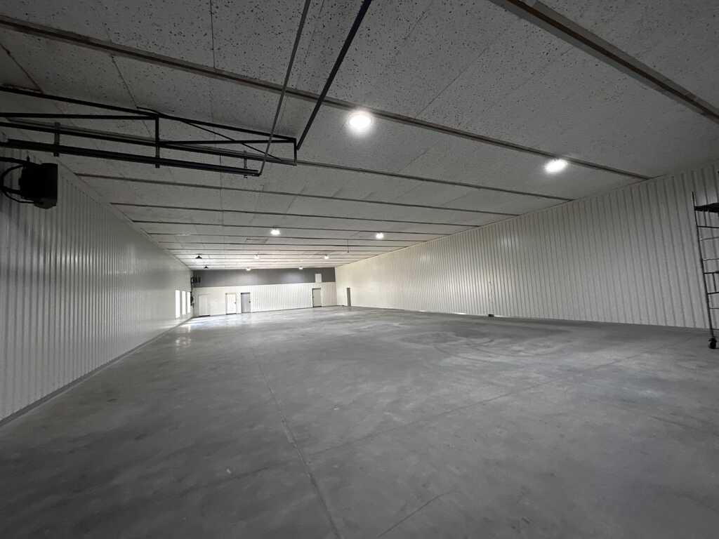 Hala magazynowo produkcyjna w Dobrej (2)