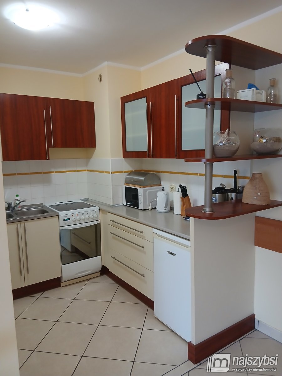 Pobierowo-mieszkanie w pierwszej linii brzegowej (8)