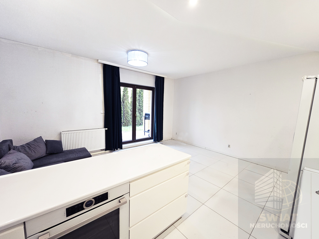 Na sprzedaż 3 pokojowe mieszkanie z ogrodem (4)