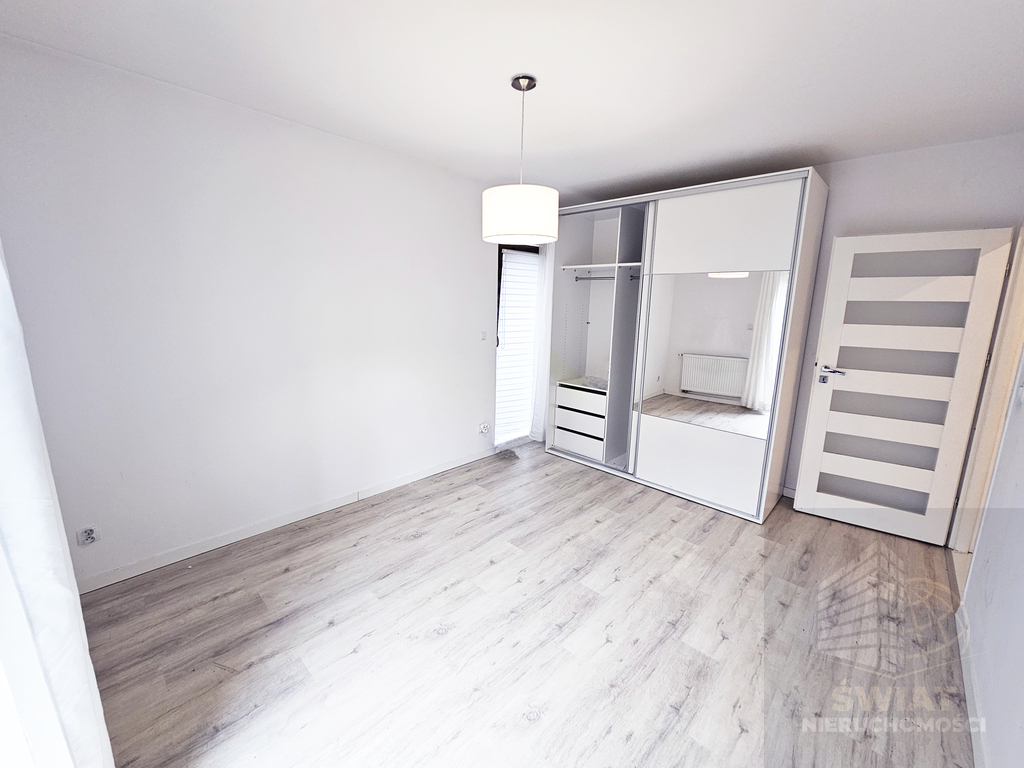 Na sprzedaż 3 pokojowe mieszkanie z ogrodem (5)