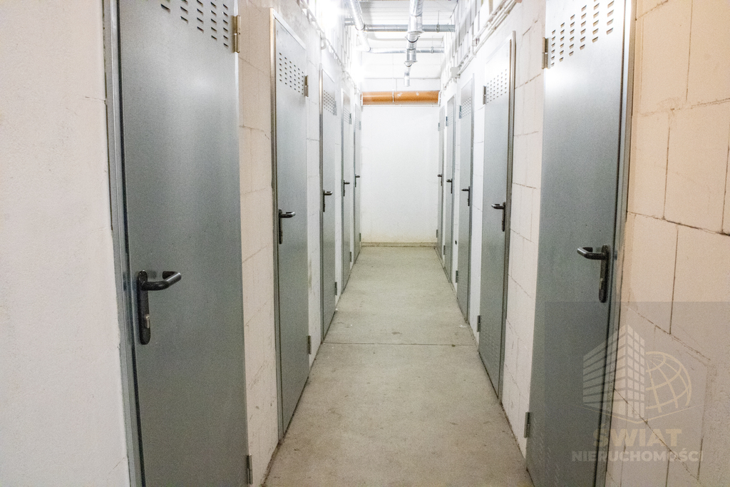 Na sprzedaż 3 pokojowe mieszkanie z ogrodem (19)