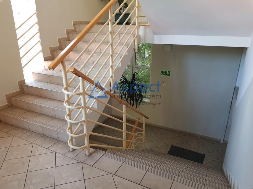 Wynajem, biuro z msc parkingowym, Centrum, pobl. (10)