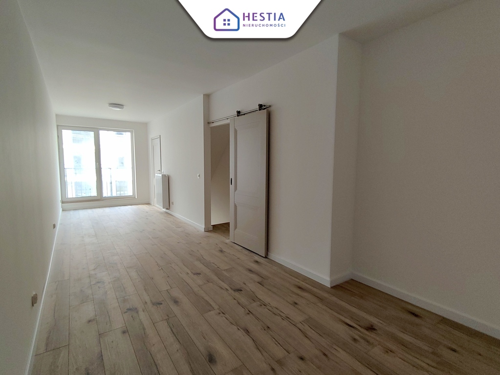 Mieszkanie z ogródkiem i miejscem postojowym! (14)