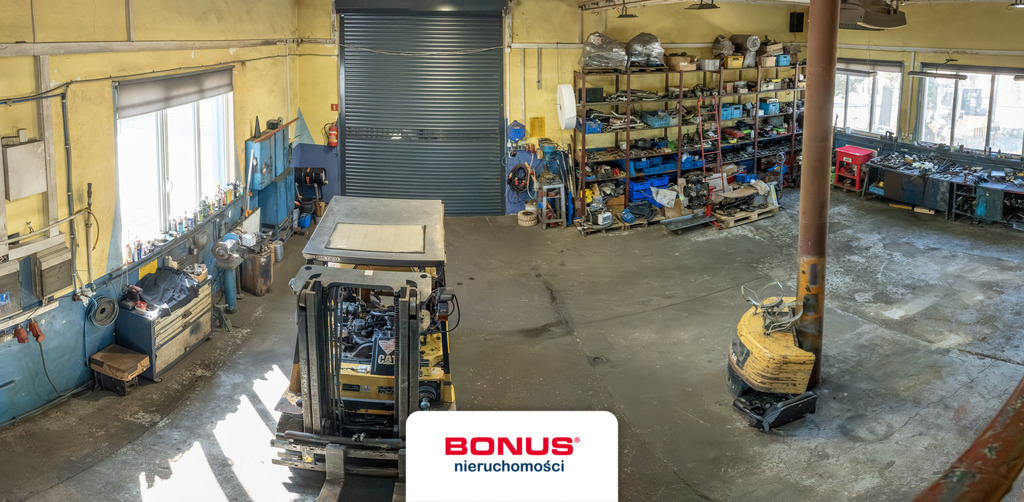 Obiekt usługowy w dobrej lokalizacji (29)