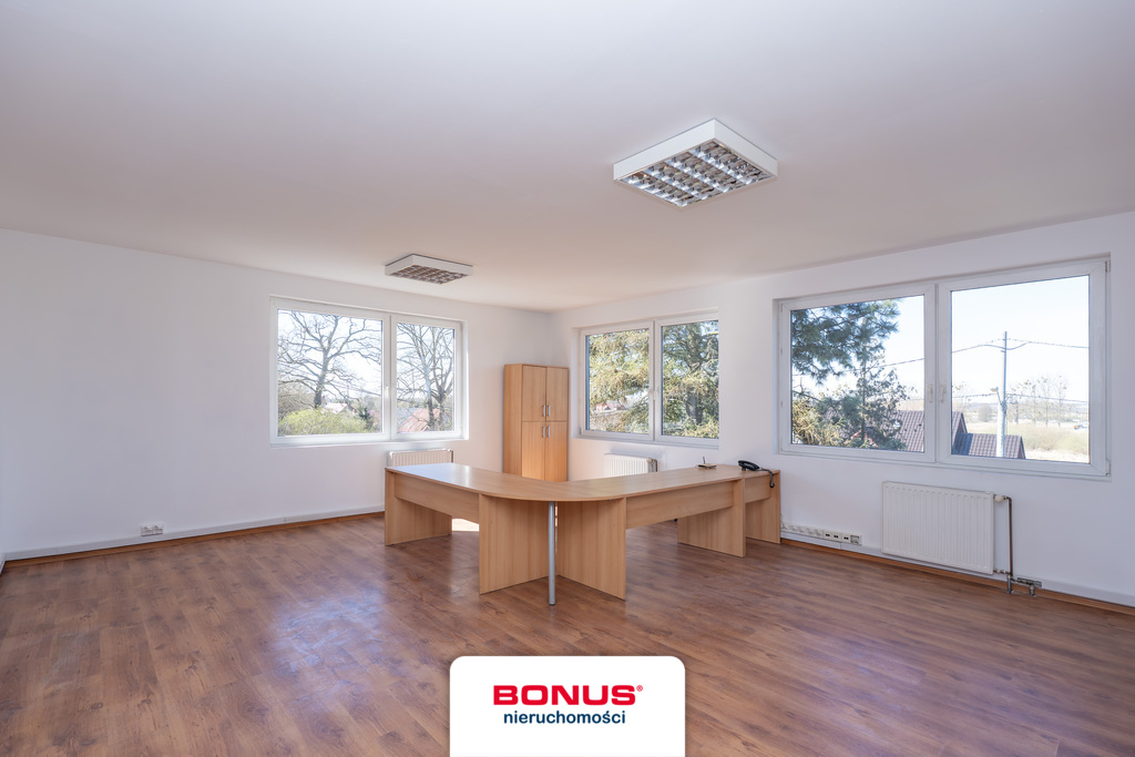 Obiekt usługowy w dobrej lokalizacji (16)