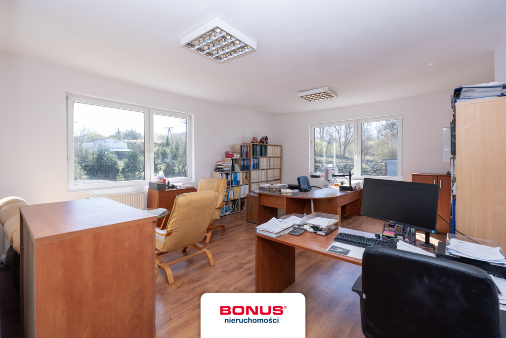 Obiekt usługowy w dobrej lokalizacji (20)