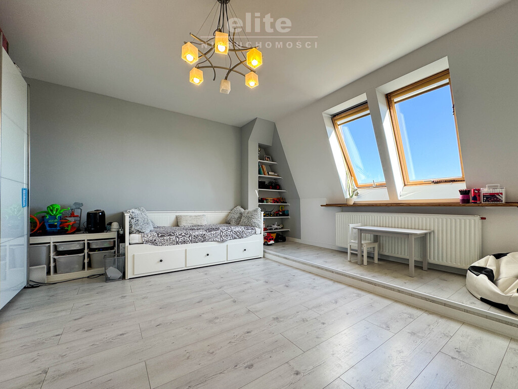 3 duże słoneczne pokoje centrum park urząd (10)